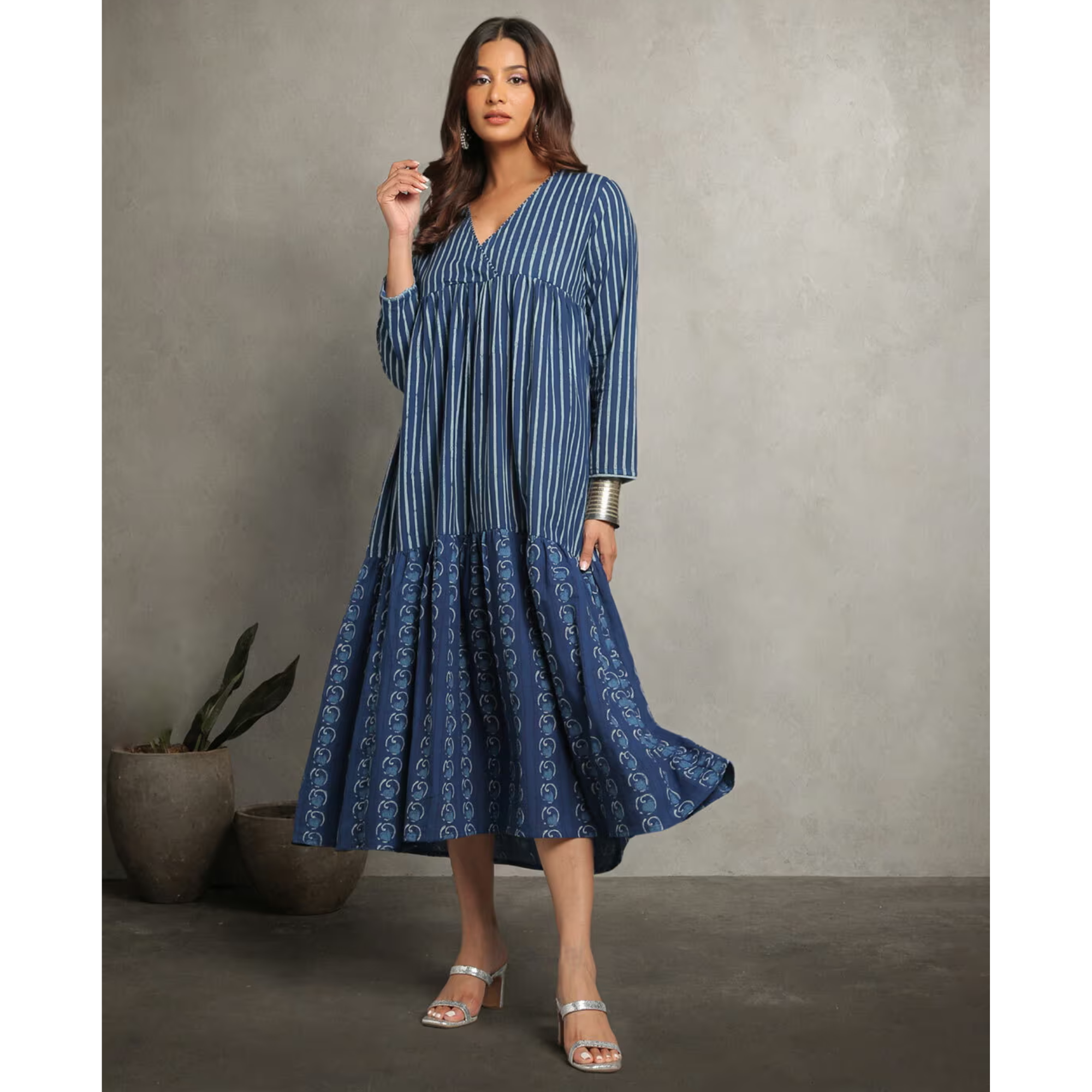 INDIE PICKS Dye Double Dabu Print Cotton Fit & Fla...